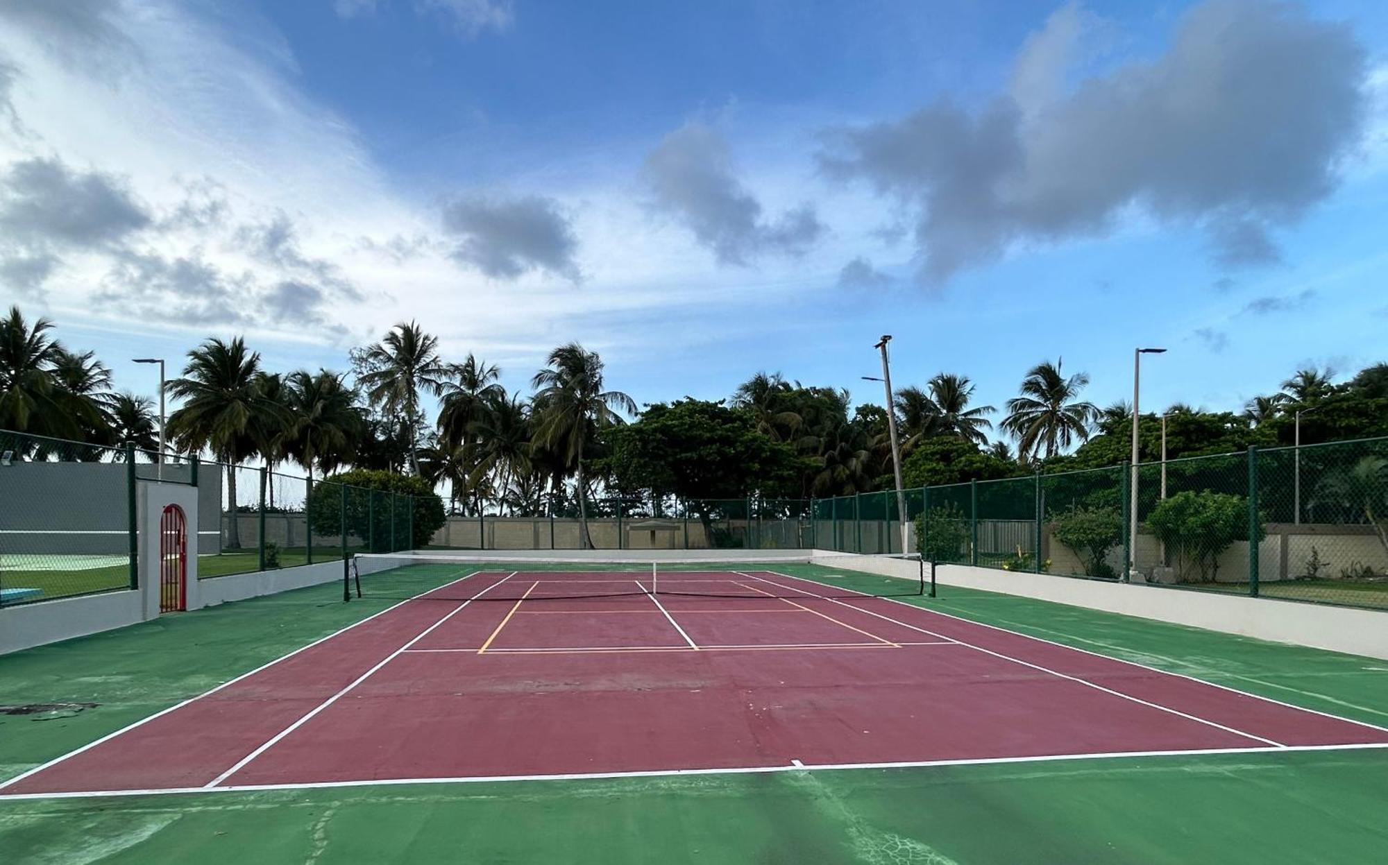 Luquillo Beach & Ocean Breeze Exterior photo